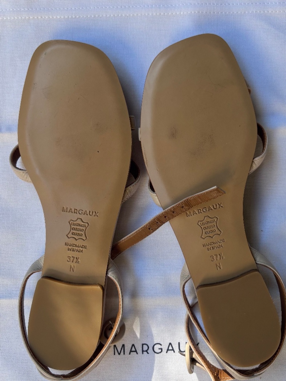 Margaux  The Flat Sandal - Picture 7 of 7
